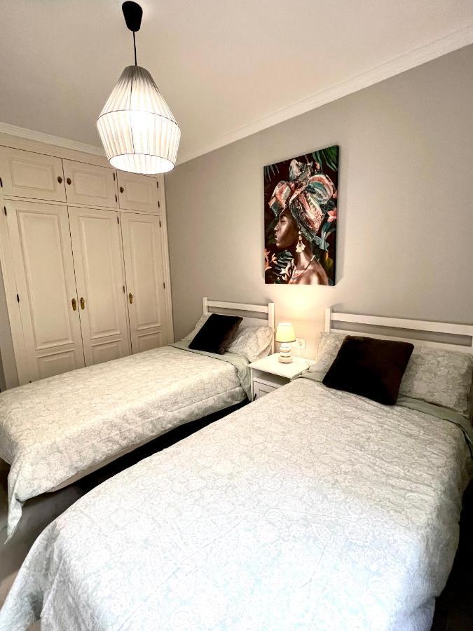 Puerto Deluxe Apartment มาลากา ภายนอก รูปภาพ