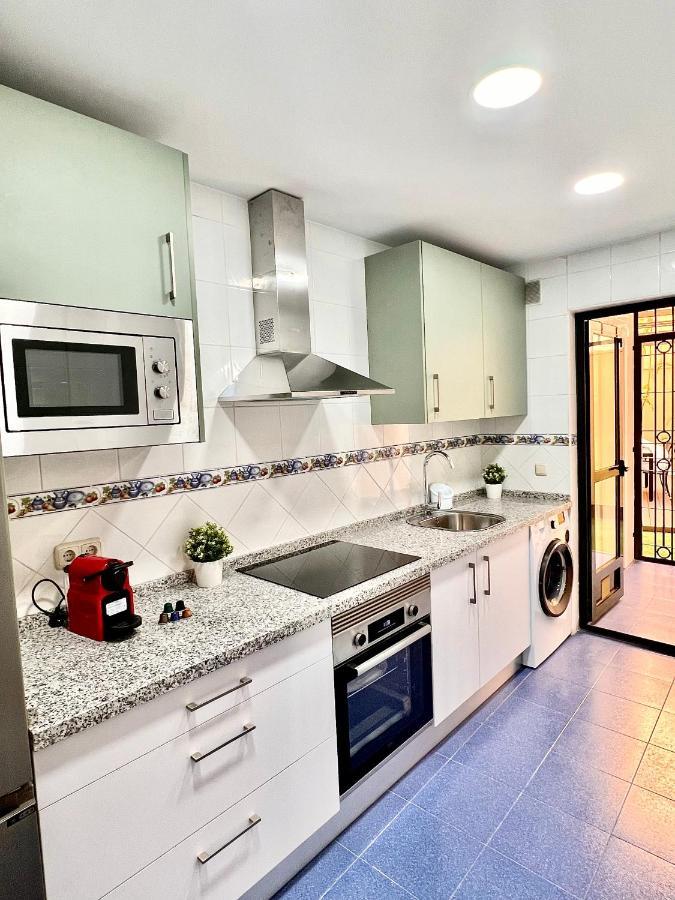 Puerto Deluxe Apartment มาลากา ภายนอก รูปภาพ